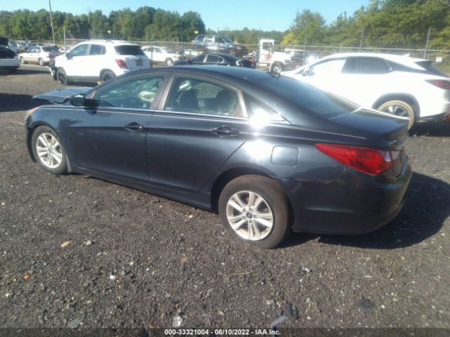 Photo 2 VIN: 5NPEB4AC2DH664065 - HYUNDAI SONATA 