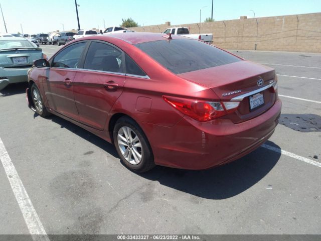 Photo 2 VIN: 5NPEB4AC2DH667516 - HYUNDAI SONATA 