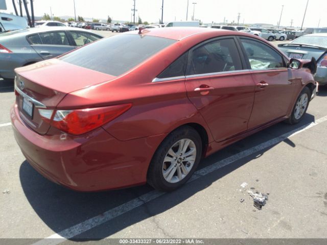 Photo 3 VIN: 5NPEB4AC2DH667516 - HYUNDAI SONATA 