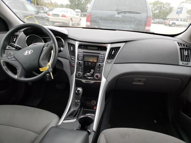 Photo 8 VIN: 5NPEB4AC2DH676717 - HYUNDAI SONATA GLS 