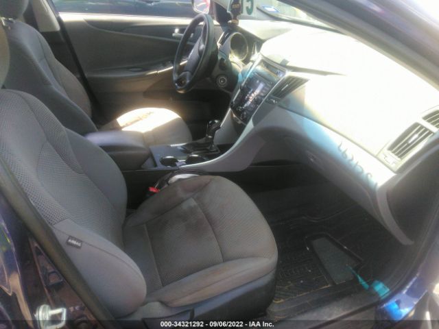 Photo 4 VIN: 5NPEB4AC2DH678970 - HYUNDAI SONATA 