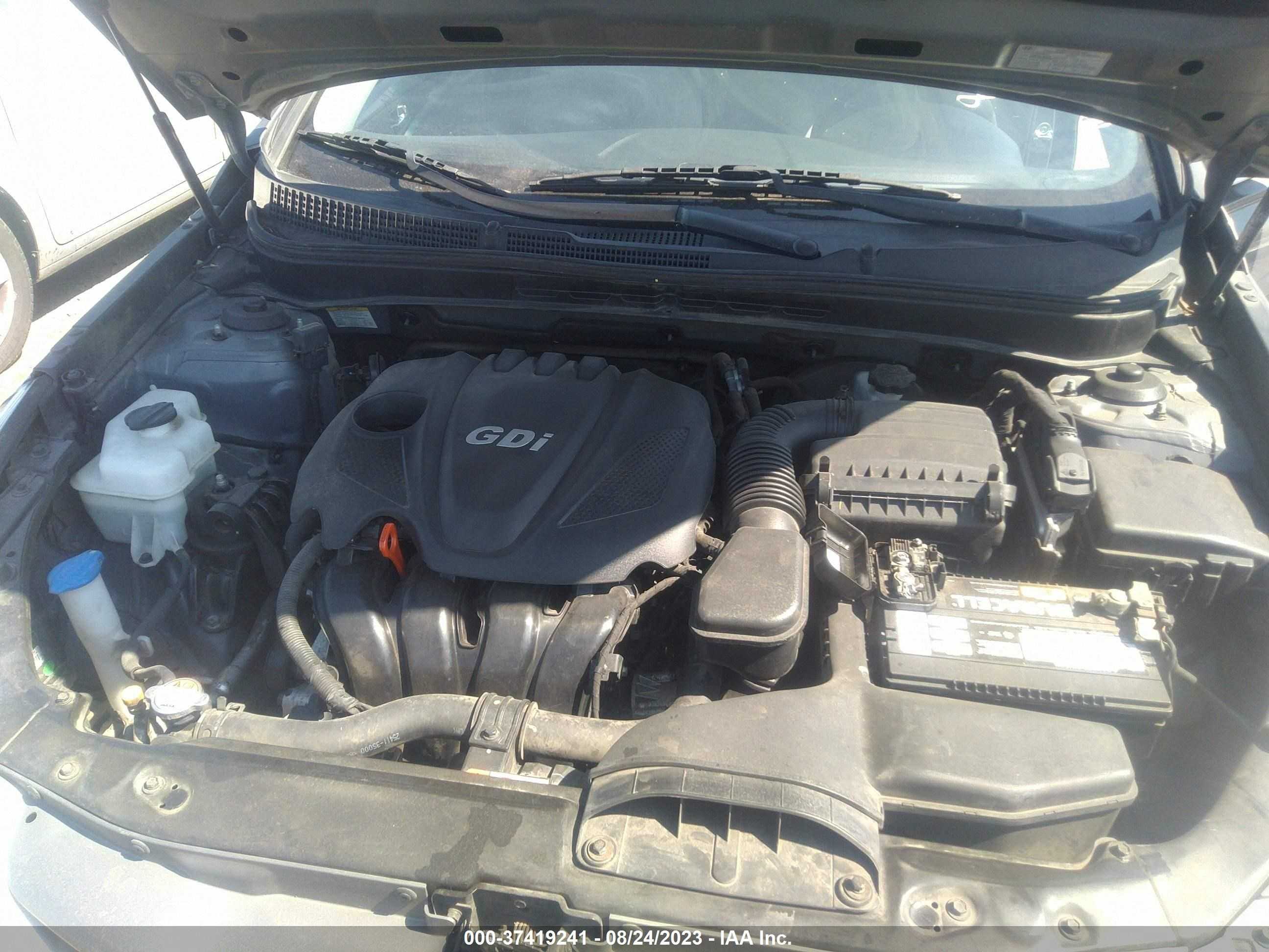 Photo 9 VIN: 5NPEB4AC2DH693260 - HYUNDAI SONATA 