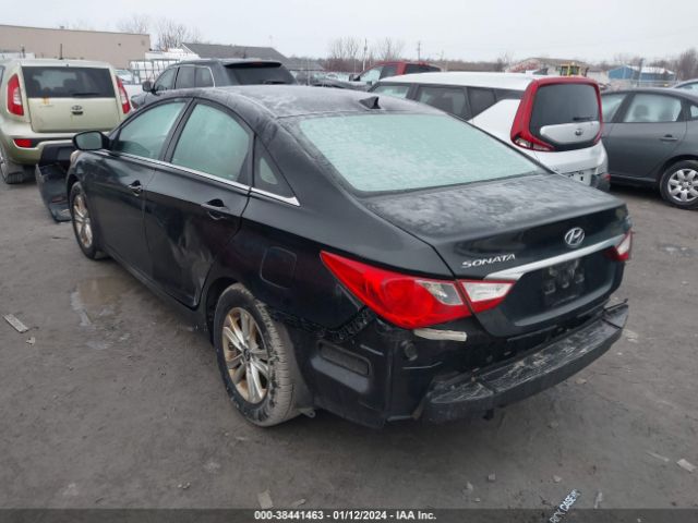 Photo 2 VIN: 5NPEB4AC2DH695347 - HYUNDAI SONATA 