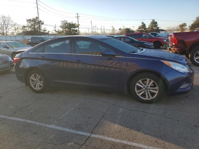 Photo 3 VIN: 5NPEB4AC2DH695512 - HYUNDAI SONATA 