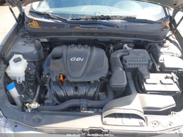 Photo 9 VIN: 5NPEB4AC2DH696689 - HYUNDAI SONATA 