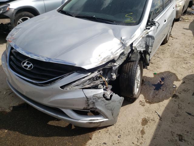 Photo 8 VIN: 5NPEB4AC2DH715287 - HYUNDAI SONATA GLS 