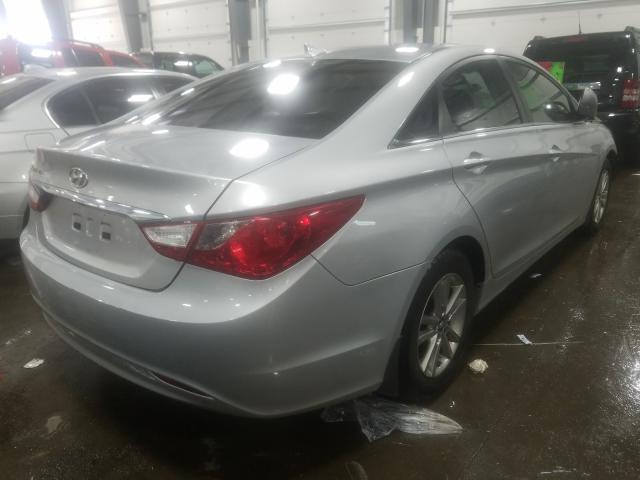 Photo 3 VIN: 5NPEB4AC2DH719663 - HYUNDAI SONATA GLS 