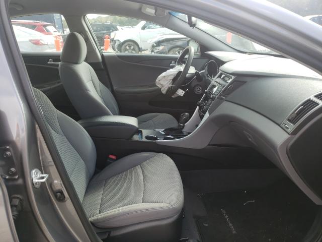 Photo 4 VIN: 5NPEB4AC2DH720389 - HYUNDAI SONATA GLS 