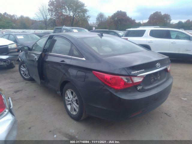 Photo 2 VIN: 5NPEB4AC2DH725642 - HYUNDAI SONATA 