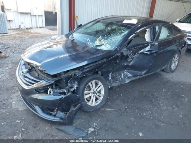 Photo 5 VIN: 5NPEB4AC2DH728010 - HYUNDAI SONATA 