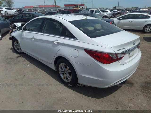 Photo 2 VIN: 5NPEB4AC2DH729545 - HYUNDAI SONATA 