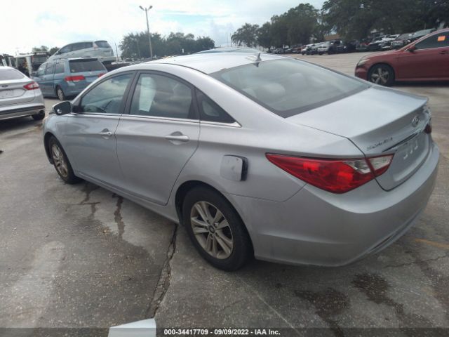 Photo 2 VIN: 5NPEB4AC2DH730890 - HYUNDAI SONATA 