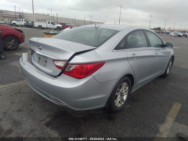 Photo 3 VIN: 5NPEB4AC2DH734308 - HYUNDAI SONATA 