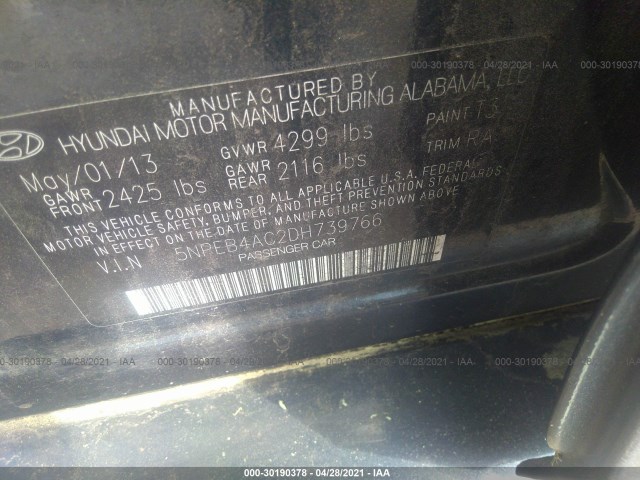 Photo 8 VIN: 5NPEB4AC2DH739766 - HYUNDAI SONATA 