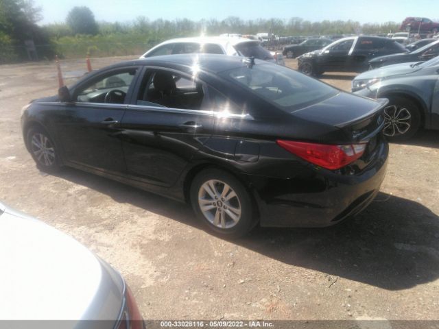 Photo 2 VIN: 5NPEB4AC2DH745809 - HYUNDAI SONATA 