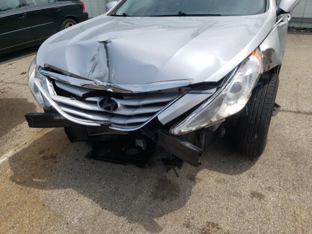 Photo 8 VIN: 5NPEB4AC2DH753487 - HYUNDAI SONATA GLS 