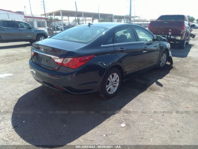 Photo 3 VIN: 5NPEB4AC2DH754428 - HYUNDAI SONATA 