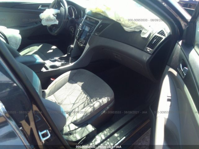 Photo 4 VIN: 5NPEB4AC2DH754428 - HYUNDAI SONATA 