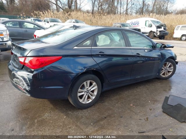 Photo 3 VIN: 5NPEB4AC2DH757376 - HYUNDAI SONATA 