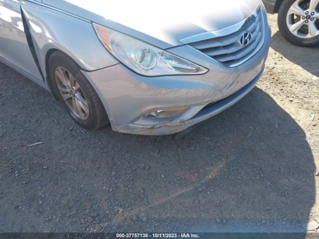 Photo 5 VIN: 5NPEB4AC2DH758768 - HYUNDAI SONATA 