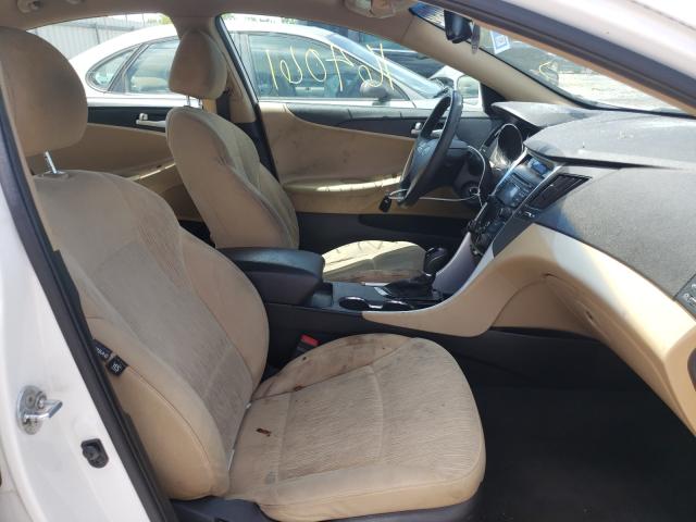 Photo 4 VIN: 5NPEB4AC2DH758978 - HYUNDAI SONATA GLS 