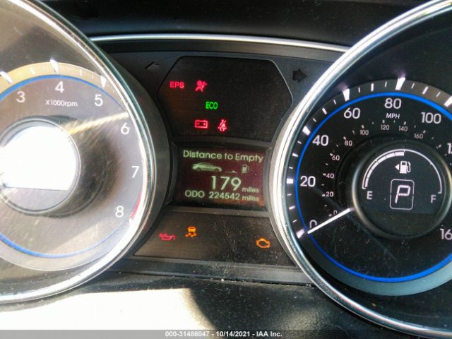 Photo 6 VIN: 5NPEB4AC2DH773397 - HYUNDAI SONATA 