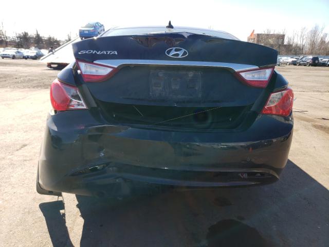 Photo 8 VIN: 5NPEB4AC2DH779782 - HYUNDAI SONATA 