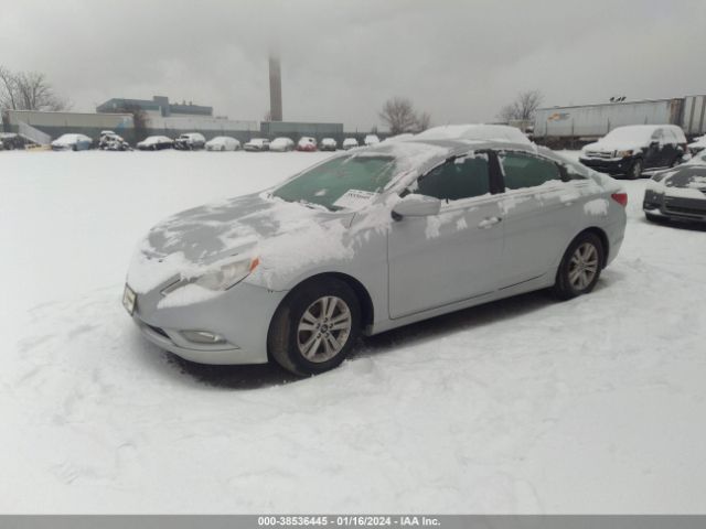 Photo 1 VIN: 5NPEB4AC2DH780057 - HYUNDAI SONATA 