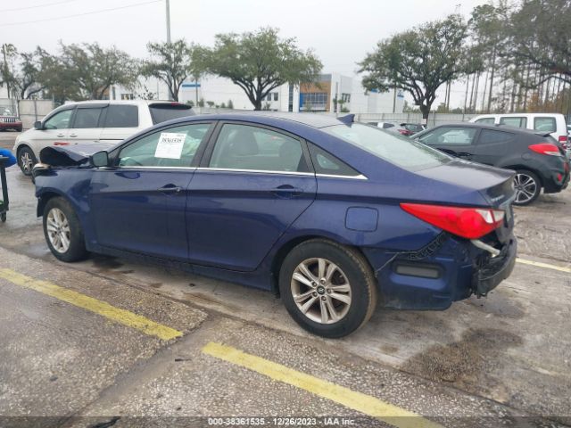 Photo 2 VIN: 5NPEB4AC2DH780267 - HYUNDAI SONATA 