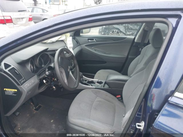 Photo 4 VIN: 5NPEB4AC2DH780267 - HYUNDAI SONATA 