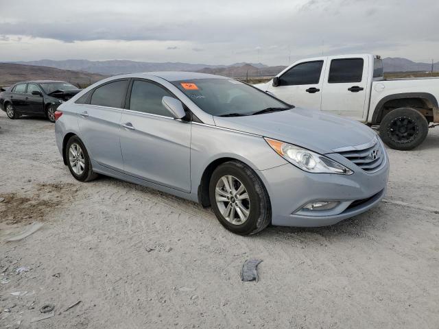 Photo 3 VIN: 5NPEB4AC2DH783525 - HYUNDAI SONATA 