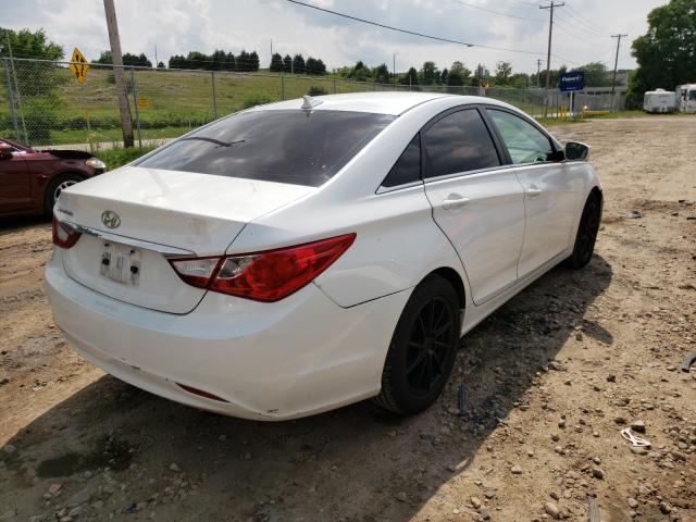 Photo 3 VIN: 5NPEB4AC2DH787414 - HYUNDAI SONATA GLS 