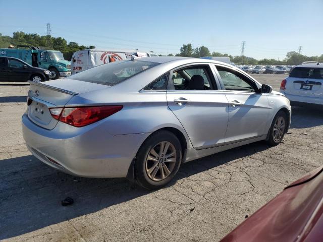 Photo 2 VIN: 5NPEB4AC2DH787557 - HYUNDAI SONATA GLS 