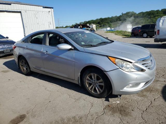 Photo 3 VIN: 5NPEB4AC2DH787557 - HYUNDAI SONATA GLS 