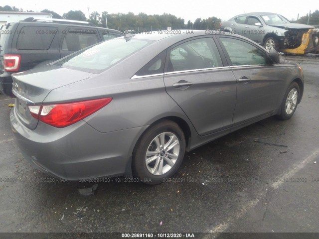 Photo 3 VIN: 5NPEB4AC2DH787834 - HYUNDAI SONATA 