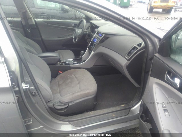 Photo 4 VIN: 5NPEB4AC2DH787834 - HYUNDAI SONATA 