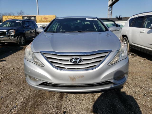 Photo 4 VIN: 5NPEB4AC2DH807161 - HYUNDAI SONATA 