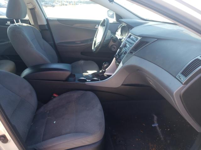 Photo 4 VIN: 5NPEB4AC2EH811597 - HYUNDAI SONATA GLS 