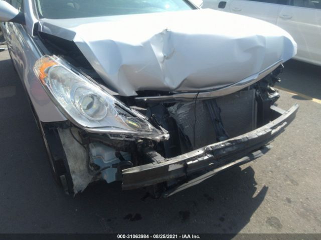 Photo 5 VIN: 5NPEB4AC2EH821188 - HYUNDAI SONATA 