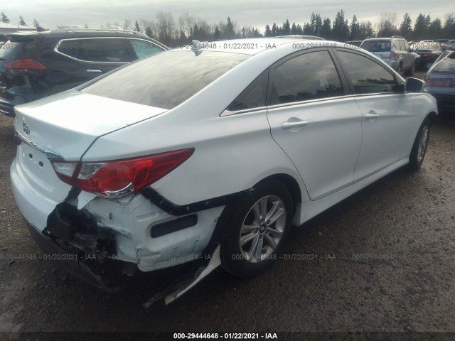 Photo 3 VIN: 5NPEB4AC2EH841151 - HYUNDAI SONATA 