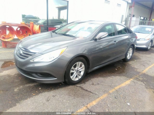 Photo 1 VIN: 5NPEB4AC2EH843742 - HYUNDAI SONATA 