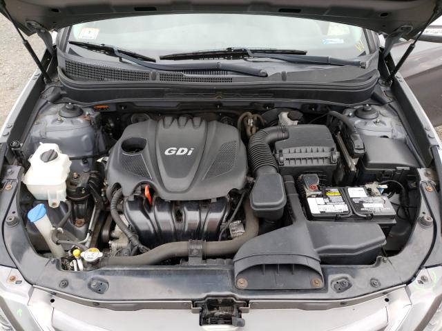 Photo 6 VIN: 5NPEB4AC2EH845572 - HYUNDAI SONATA GLS 