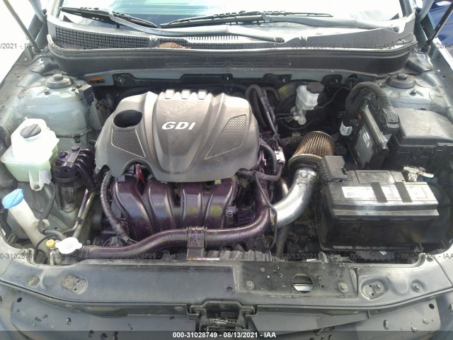 Photo 9 VIN: 5NPEB4AC2EH857303 - HYUNDAI SONATA 