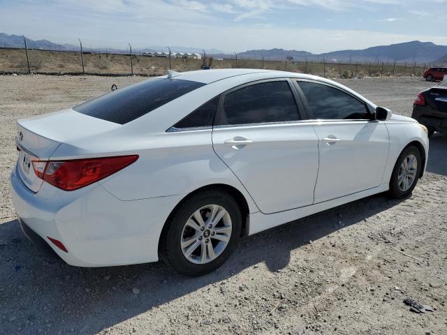 Photo 2 VIN: 5NPEB4AC2EH862095 - HYUNDAI SONATA GLS 