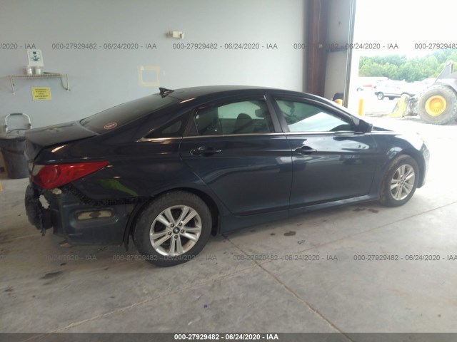 Photo 3 VIN: 5NPEB4AC2EH879219 - HYUNDAI SONATA 