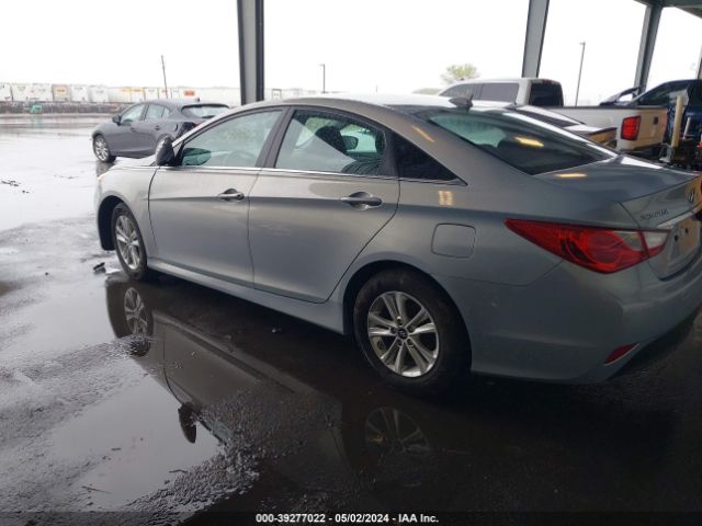 Photo 2 VIN: 5NPEB4AC2EH922165 - HYUNDAI SONATA 