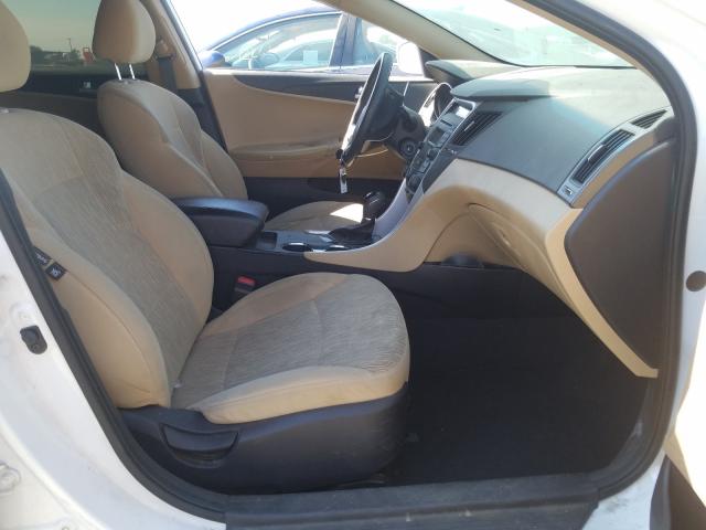 Photo 4 VIN: 5NPEB4AC2EH926622 - HYUNDAI SONATA GLS 