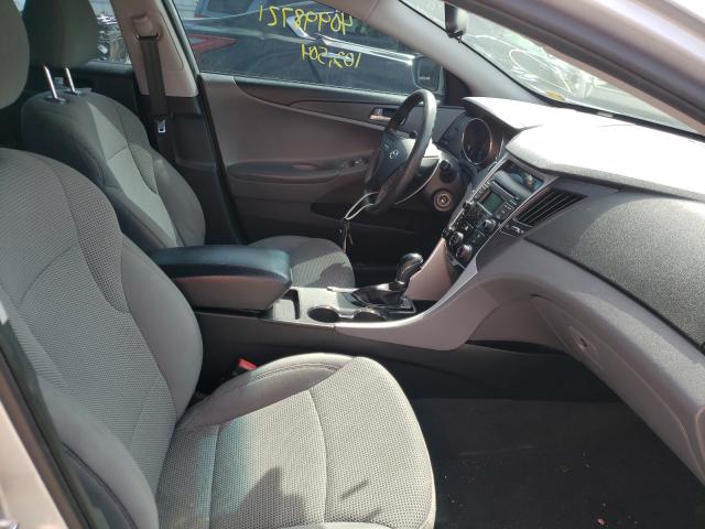 Photo 4 VIN: 5NPEB4AC2EH928113 - HYUNDAI SONATA GLS 