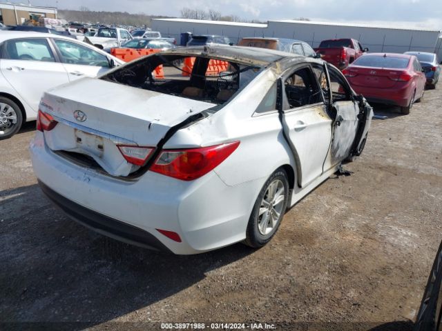 Photo 3 VIN: 5NPEB4AC2EH930671 - HYUNDAI SONATA 