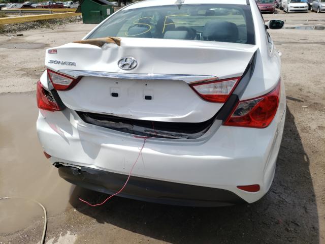 Photo 8 VIN: 5NPEB4AC2EH933716 - HYUNDAI SONATA GLS 